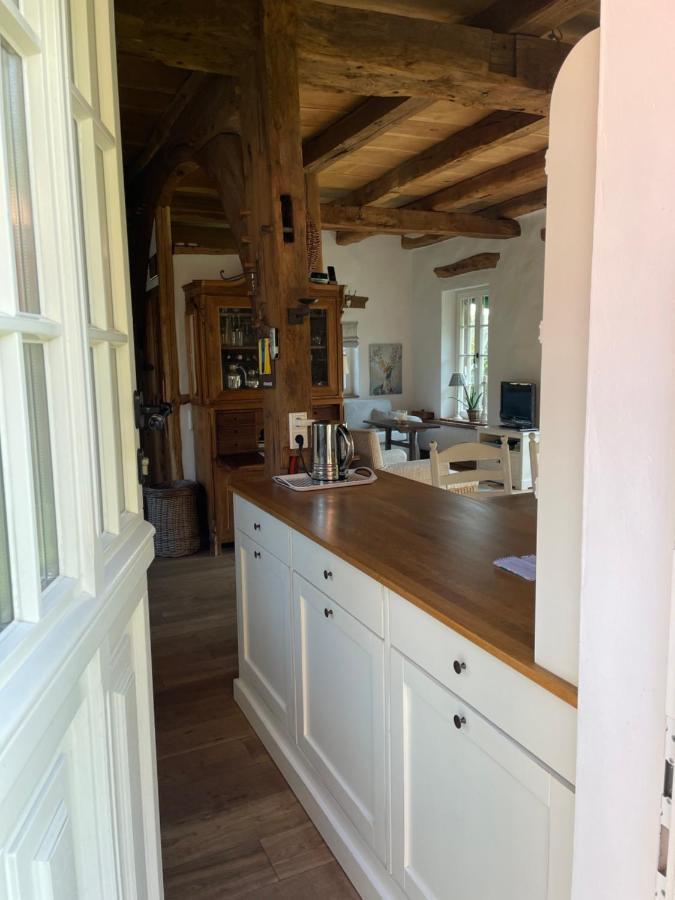 Gemuetliches Fachwerkhaus Am See Mit Kamin Warendorf Exterior photo
